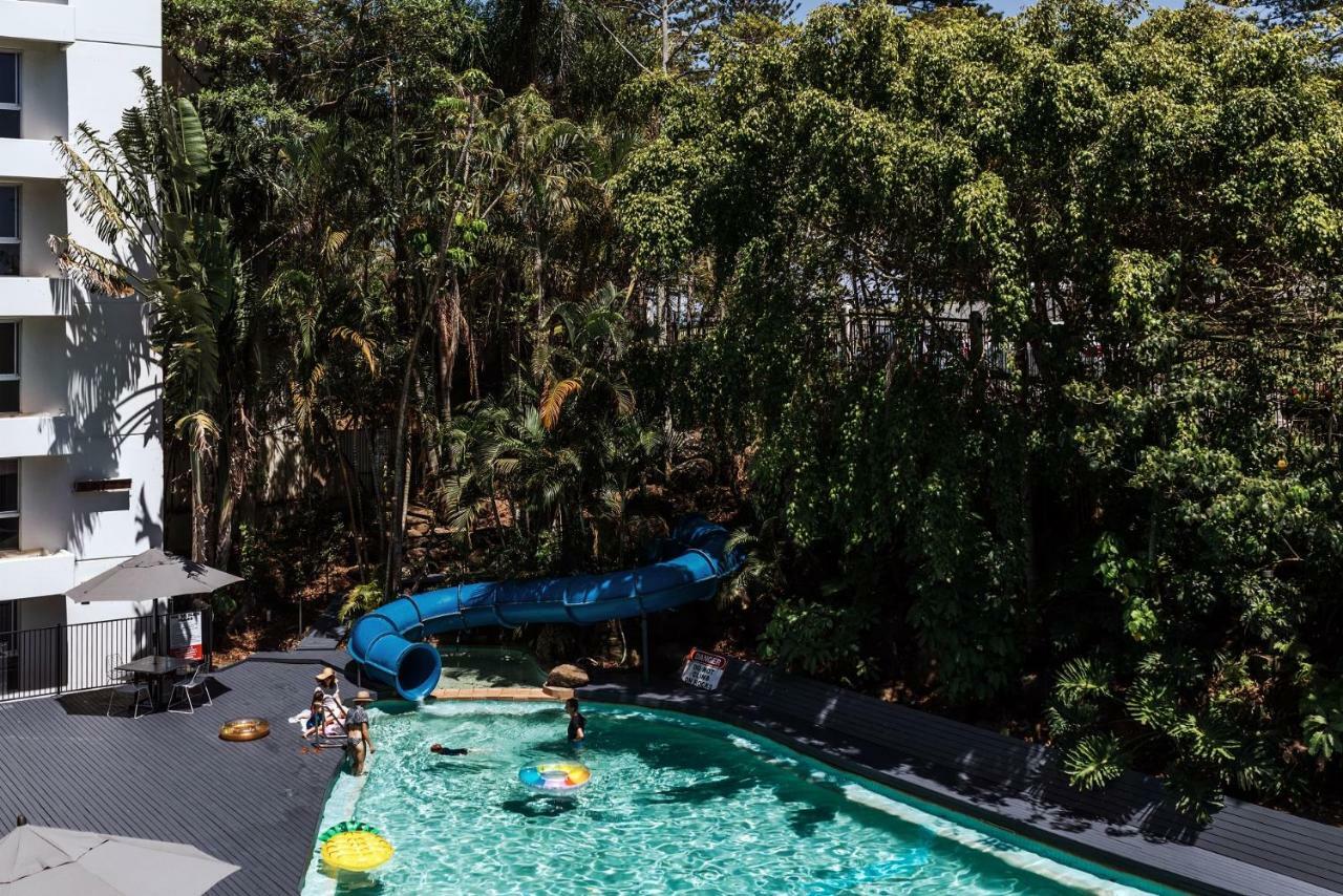 Hotel Rainbow Bay Beachhouse Coolangatta Exterior foto